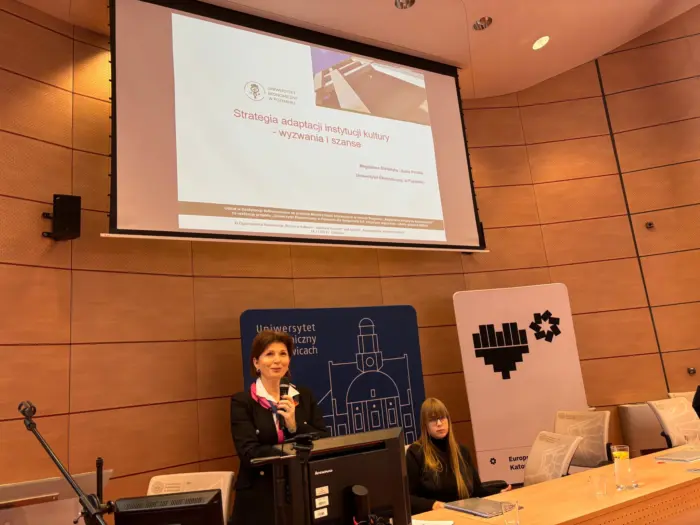 Zdjęcie XI Ogólnopolska Konferencja „Biznes w kulturze – kultura w biznesie: Adaptacyjność jednostek kultury”